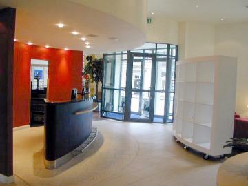 Ramada Encore York Exteriör bild